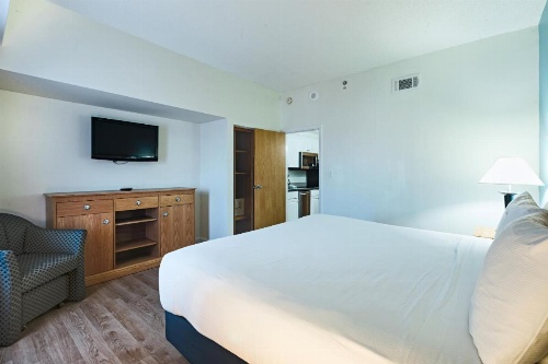 The Atrium Resort by VSA Resorts image 13